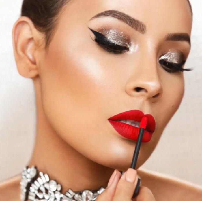 Makeup party make ideas red eye pretty lips lipstick eyebrows eyeliner tumblr glamour lip instagram look eve holiday wheretoget